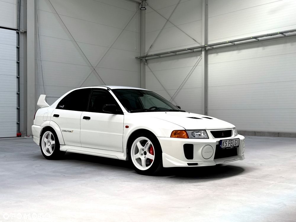 Mitsubishi Lancer - 3