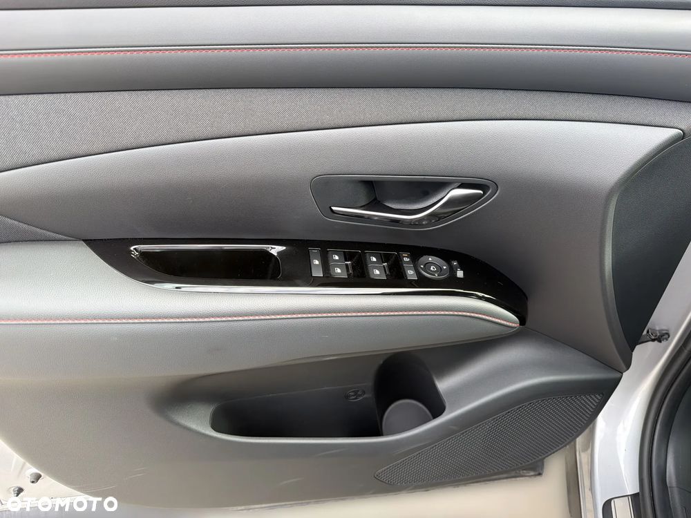 Hyundai Tucson 1.6 T-GDi 48V N-Line 2WD DCT - 14