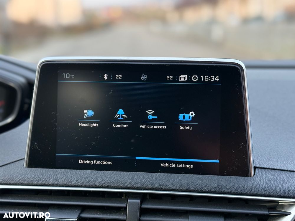 Peugeot 3008 PureTech 130 Stop & Start GPF Active Pack - 26