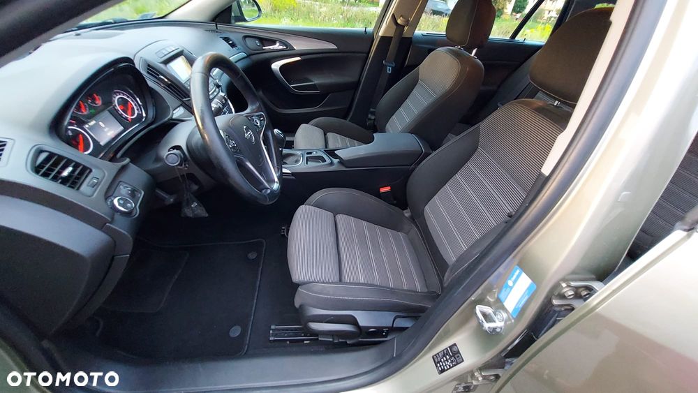 Opel Insignia 2.0 CDTI S&S - 11