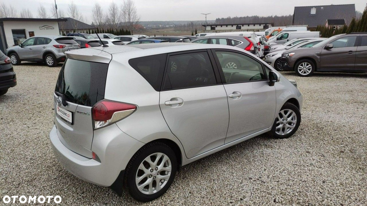 Toyota Verso S - 8