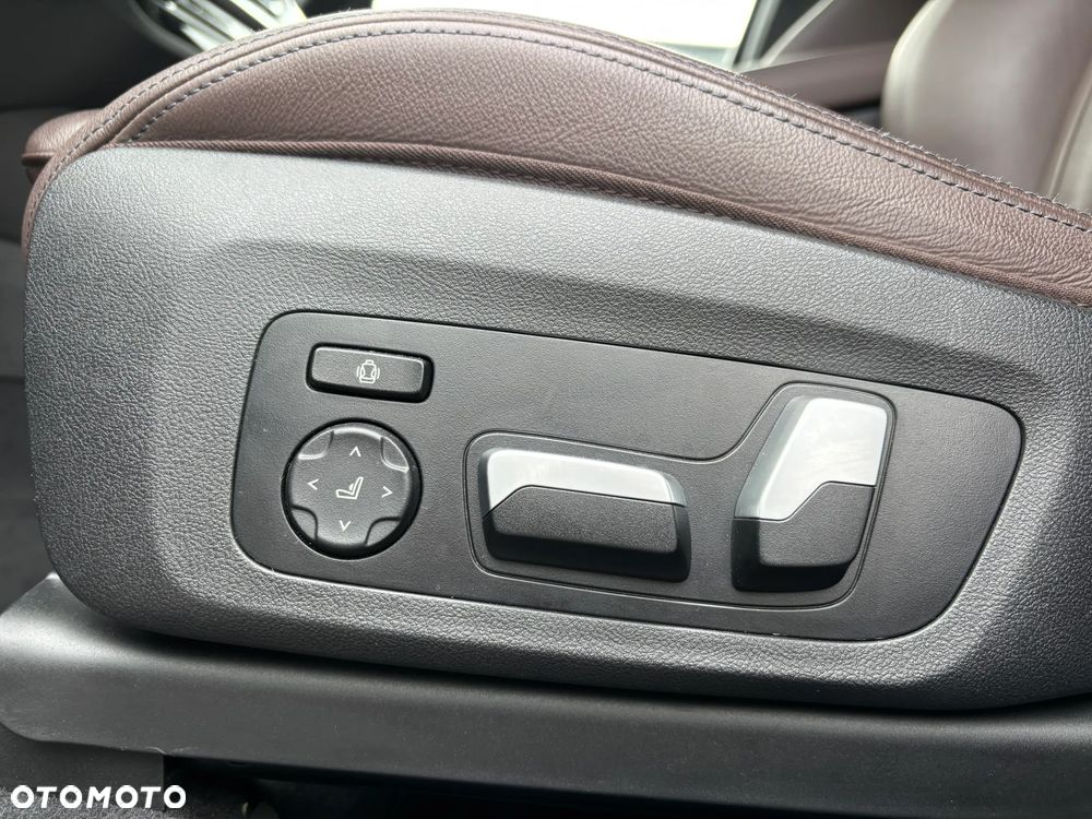 BMW X3 xDrive30i - 10