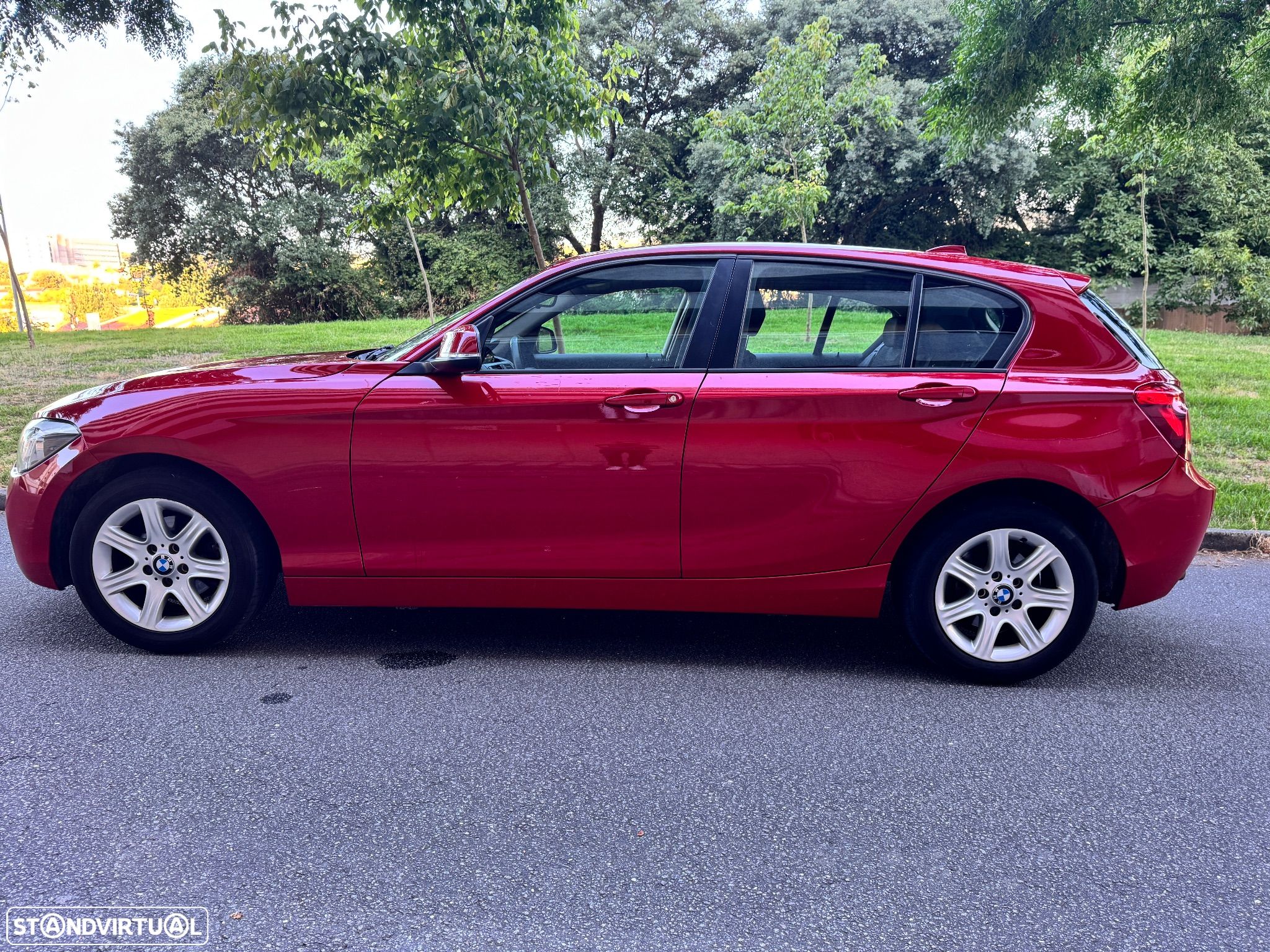 BMW 116 d EfficientDynamics - 1
