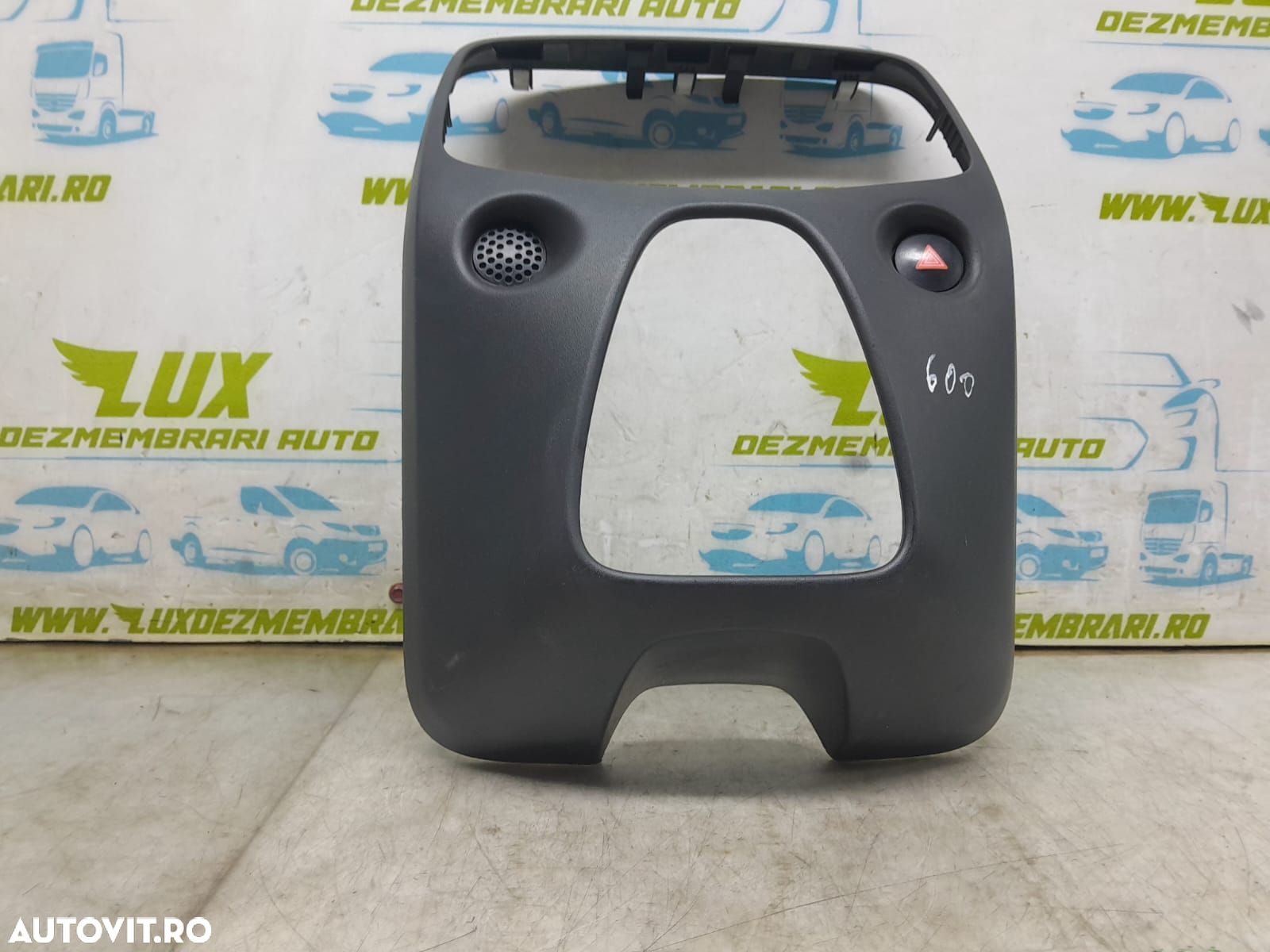 Ornament consola centrala bord 55405-0H030 Peugeot 108 1 [2015 - 2020 - 1