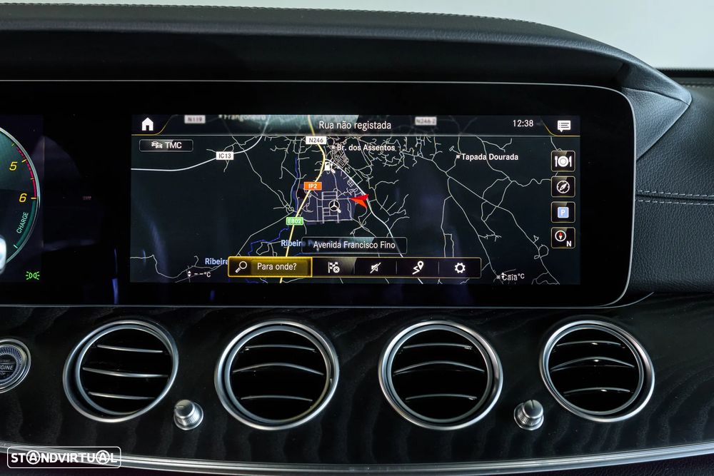 Mercedes-Benz E 300 de 9G-TRONIC AMG Line - 16