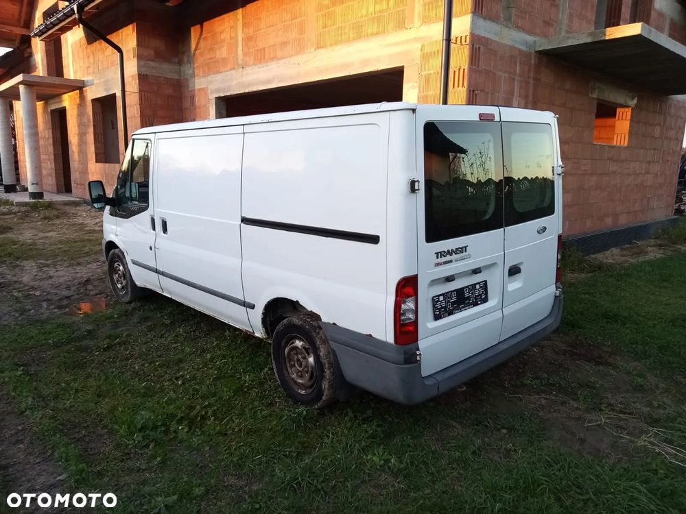 Ford Transit - 4
