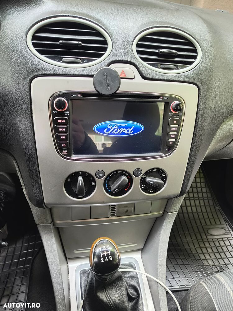 Ford Focus 1.6 TDCi Trend - 11