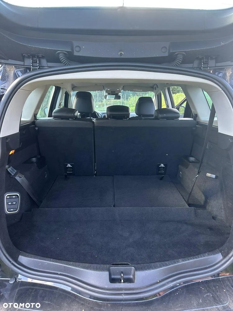 Renault Grand Scenic - 19