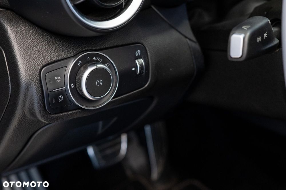 Alfa Romeo Giulia 2.0 Turbo Veloce Q4 - 29