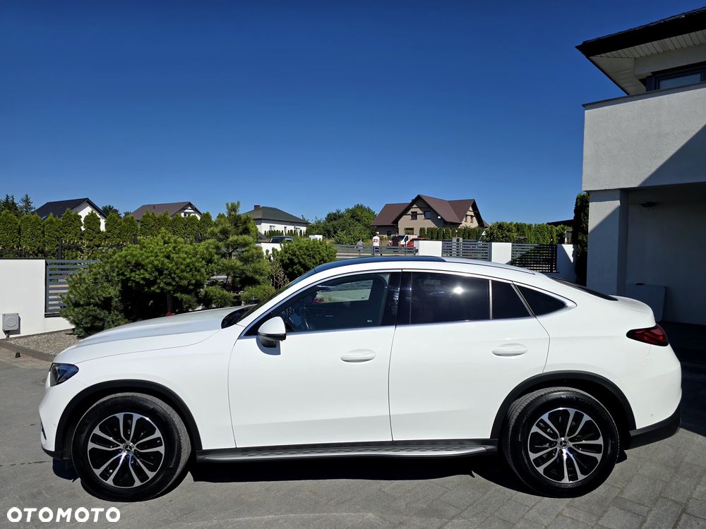 Mercedes-Benz GLC - 32