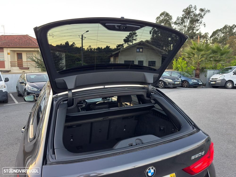 BMW 520 d Pack M Auto - 12