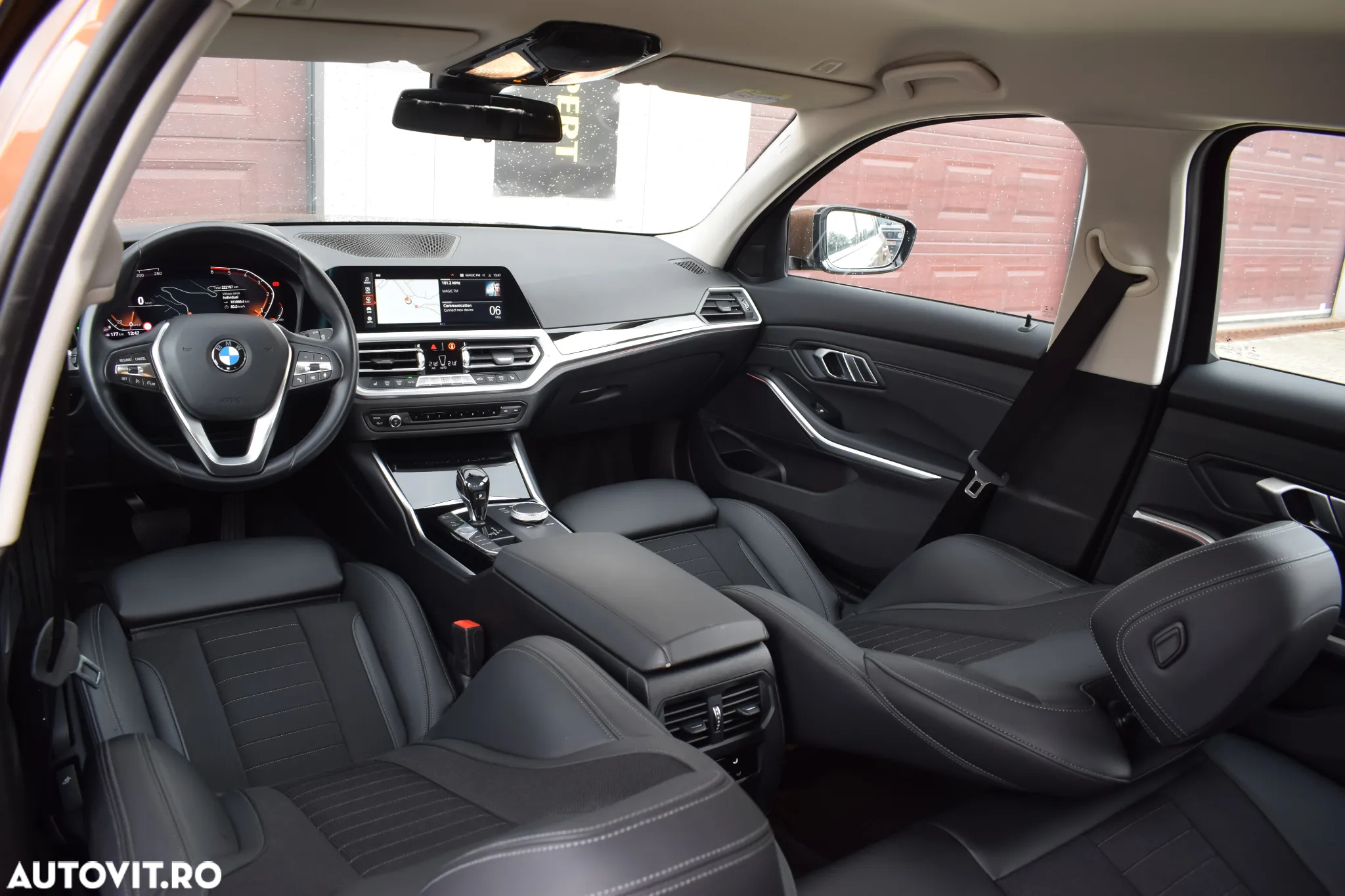 BMW Seria 3 320d Touring Aut. Sport Line - 7
