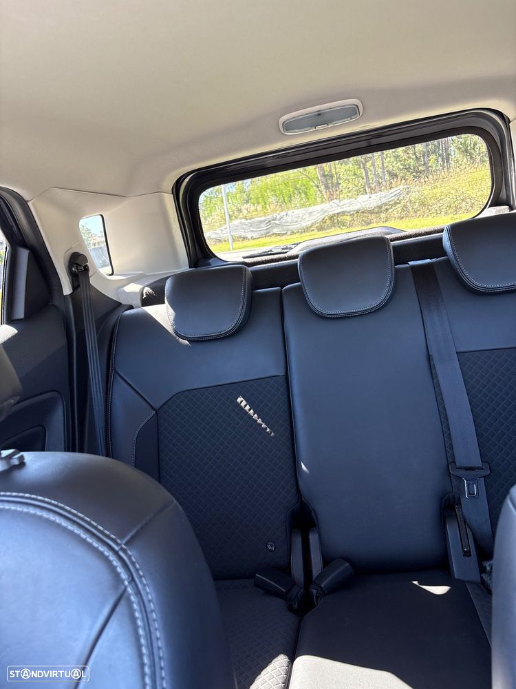 Ford EcoSport 1.5 TDCi Titanium - 23