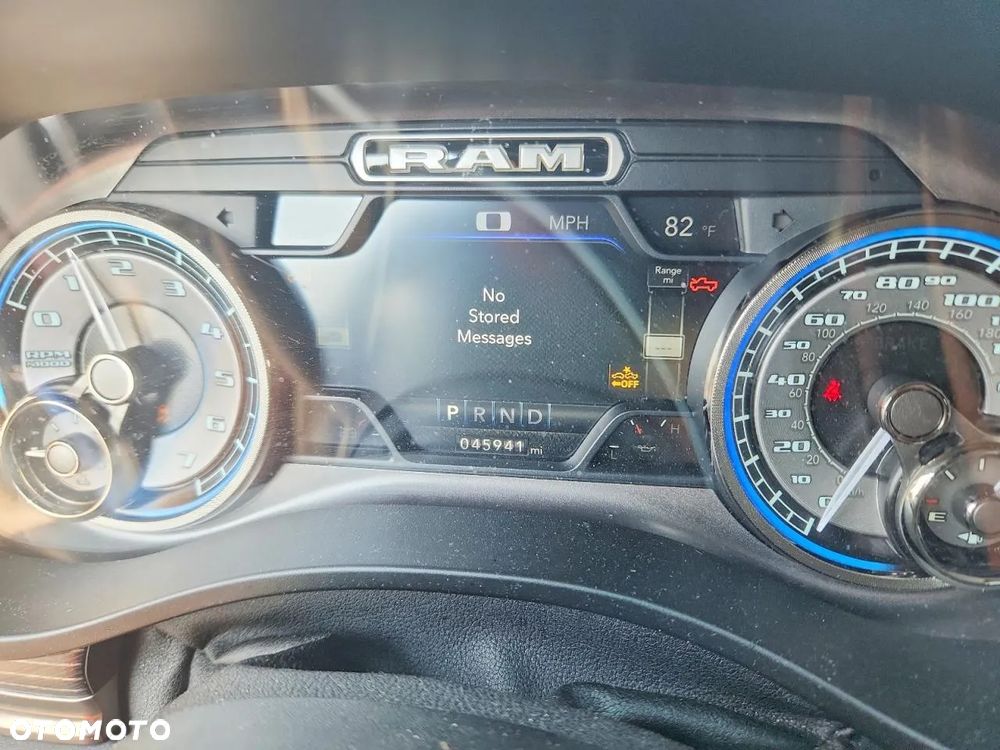 RAM 1500 5.7 Crew Cab Limited - 11