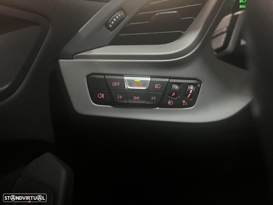 BMW 116 d Auto - 15