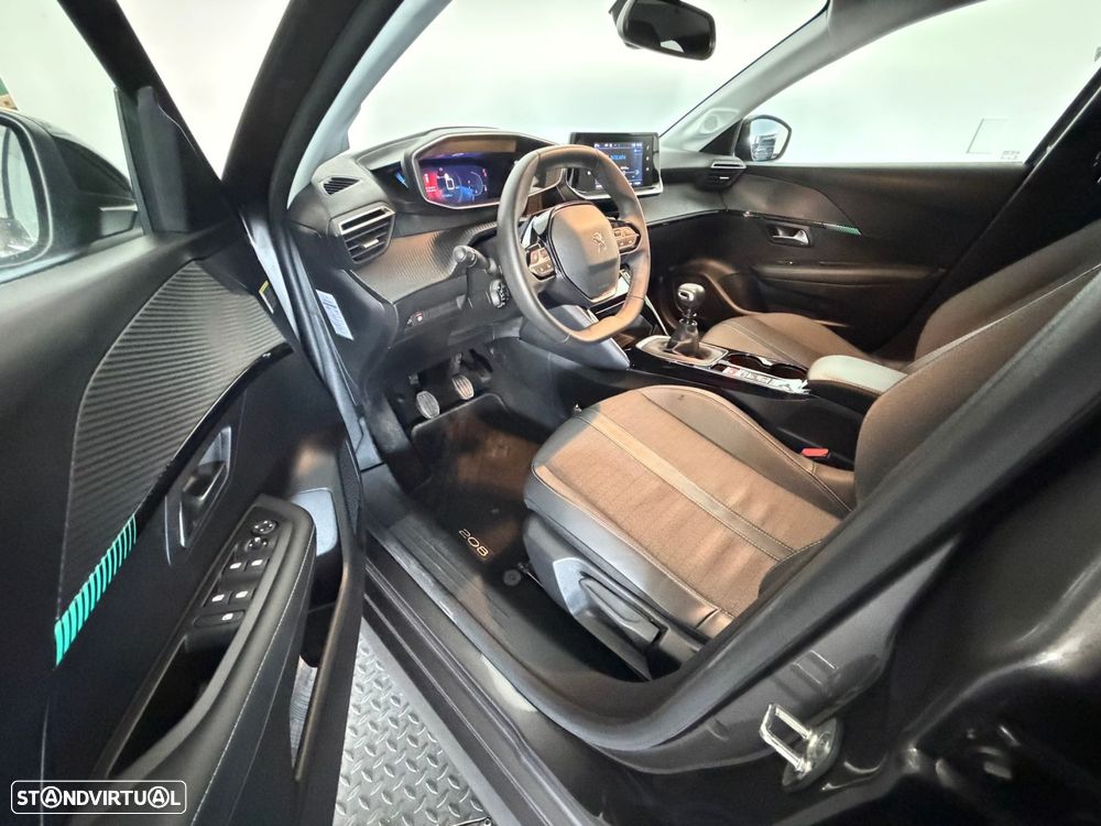 Peugeot 208 1.2 PureTech Allure Pack - 12