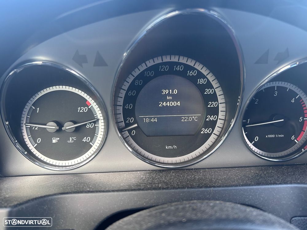 Mercedes-Benz C 250 - 14