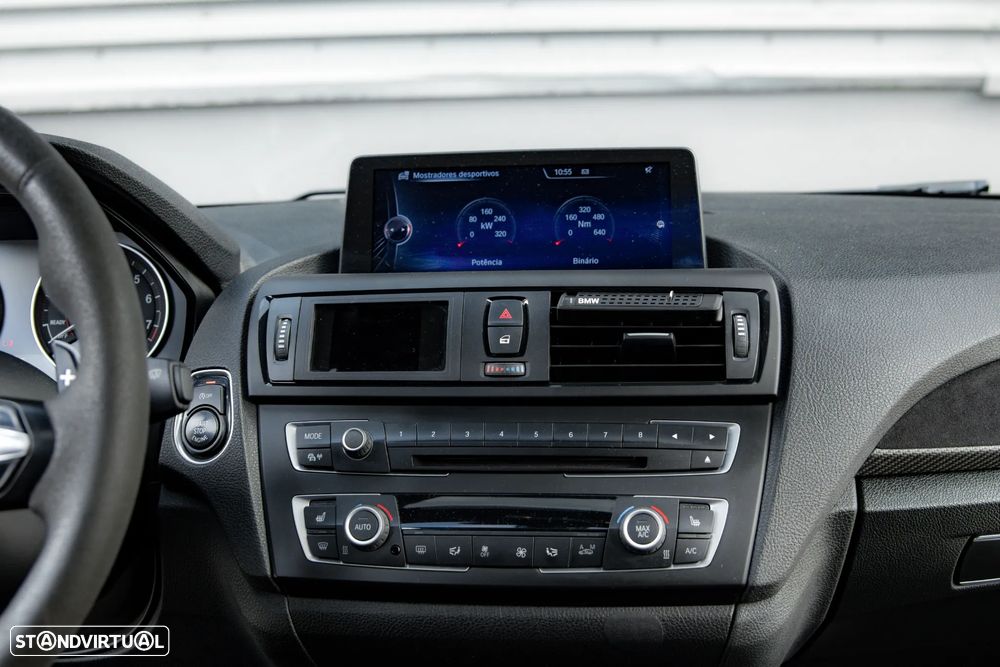 BMW M135i xDrive - 28