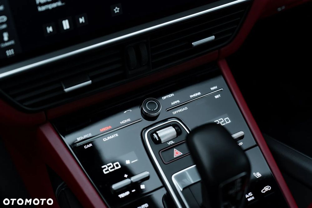 Porsche Cayenne S - 19