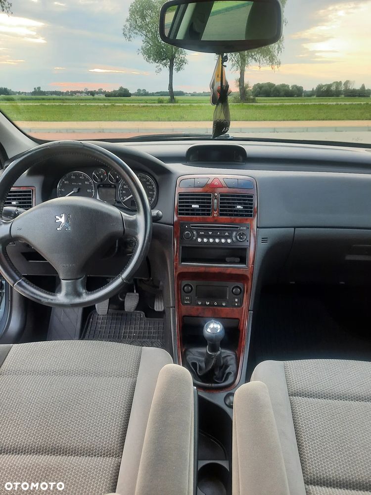 Peugeot 307 1.6 - 16