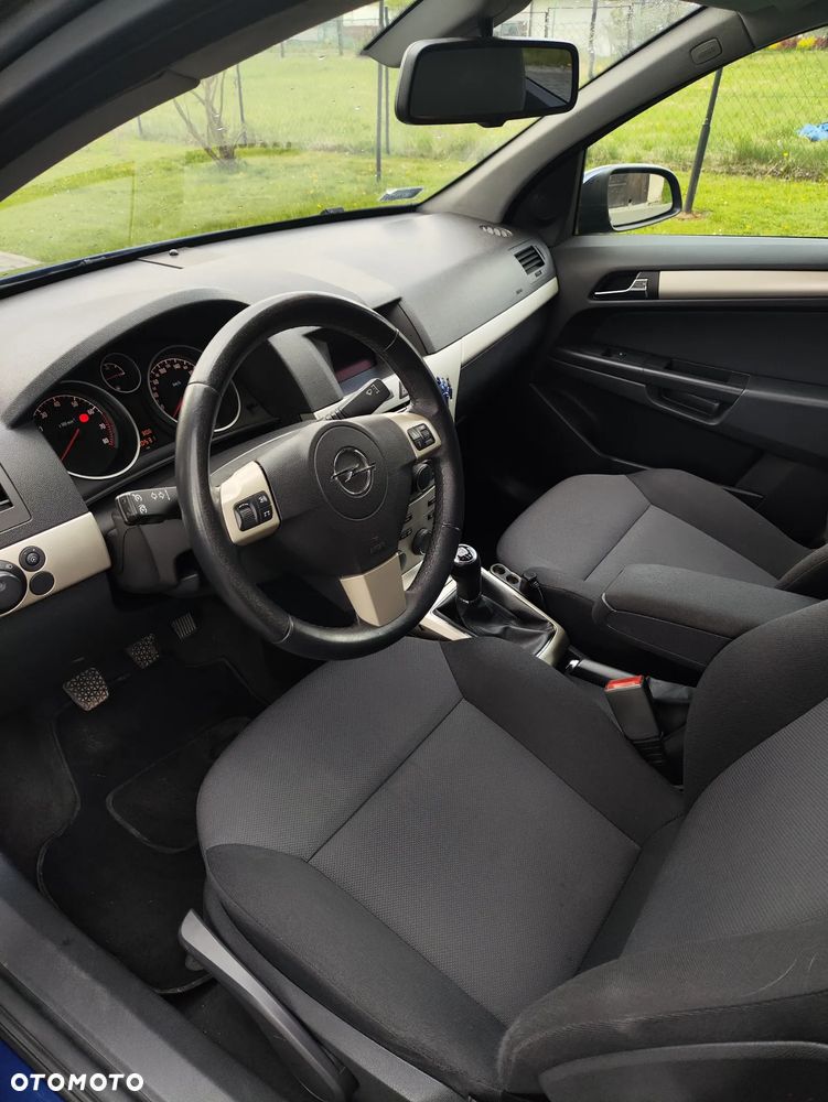 Opel Astra 1.6 - 5