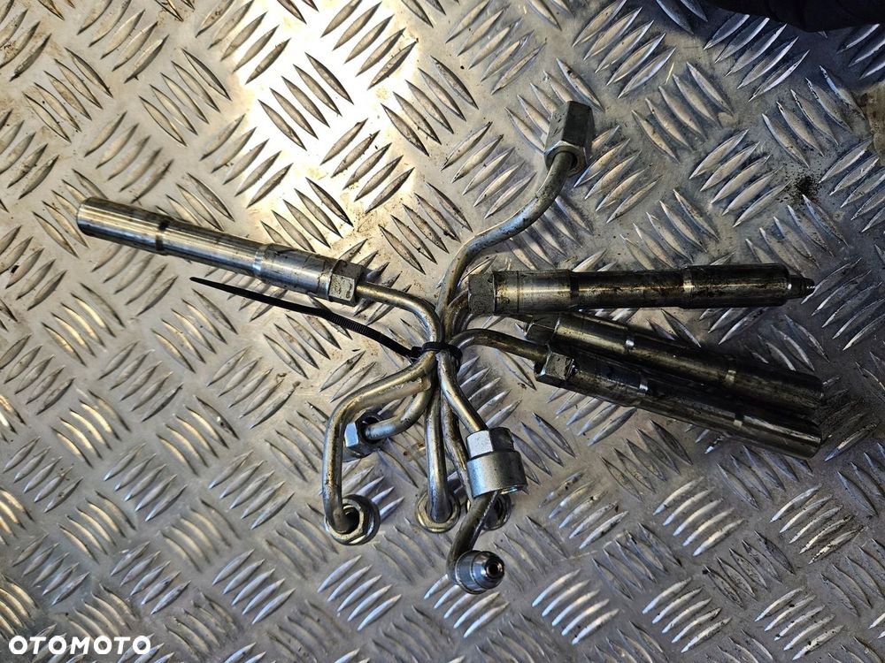 Przewody wtryskowe Mercedes Atego 1518 2017r EURO6 - 2