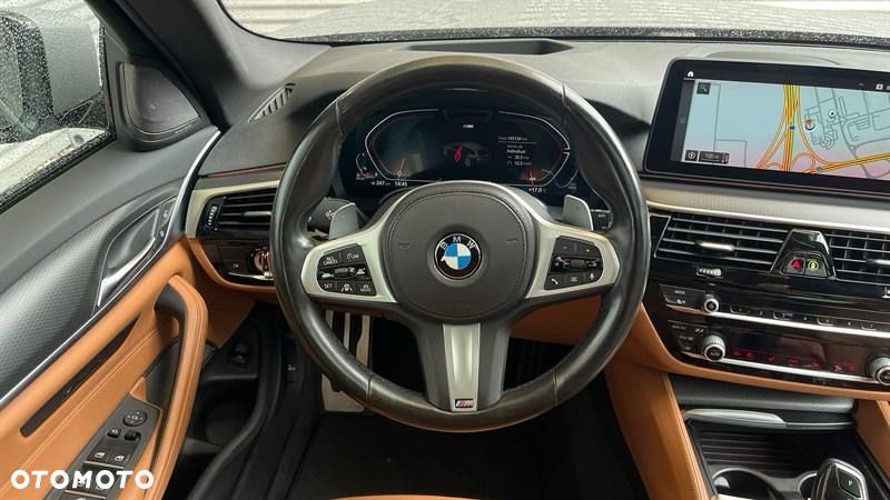 BMW Seria 5 540d xDrive mHEV M Sport sport - 7