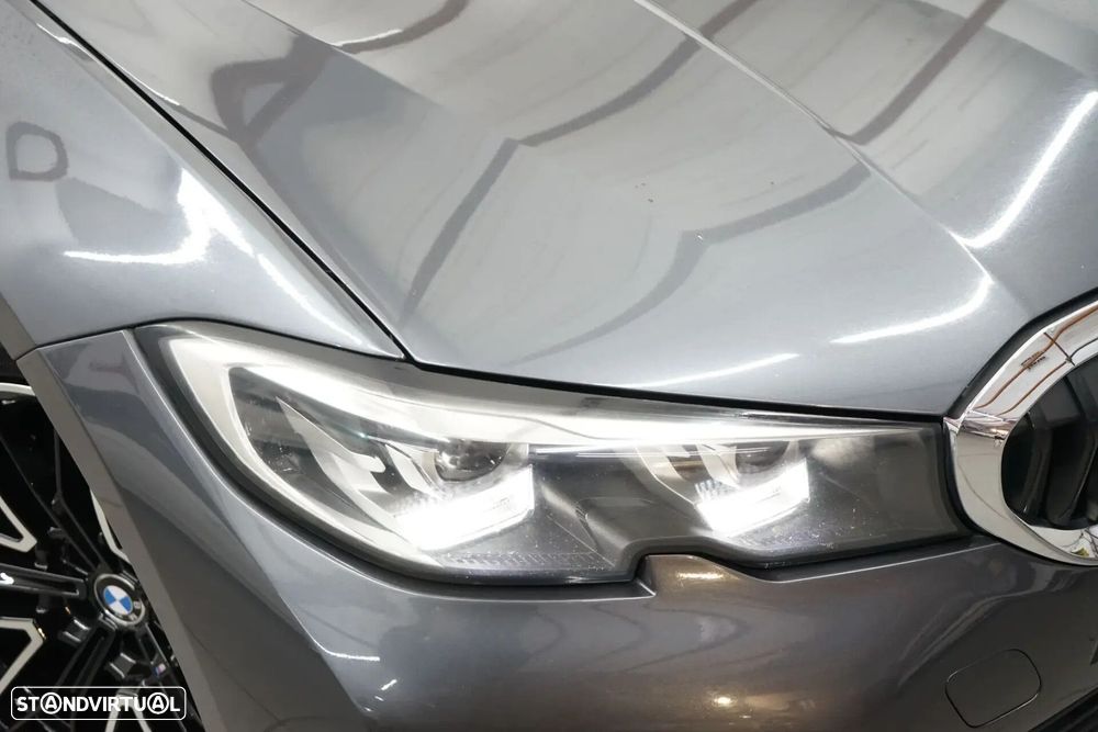 BMW 330 - 9