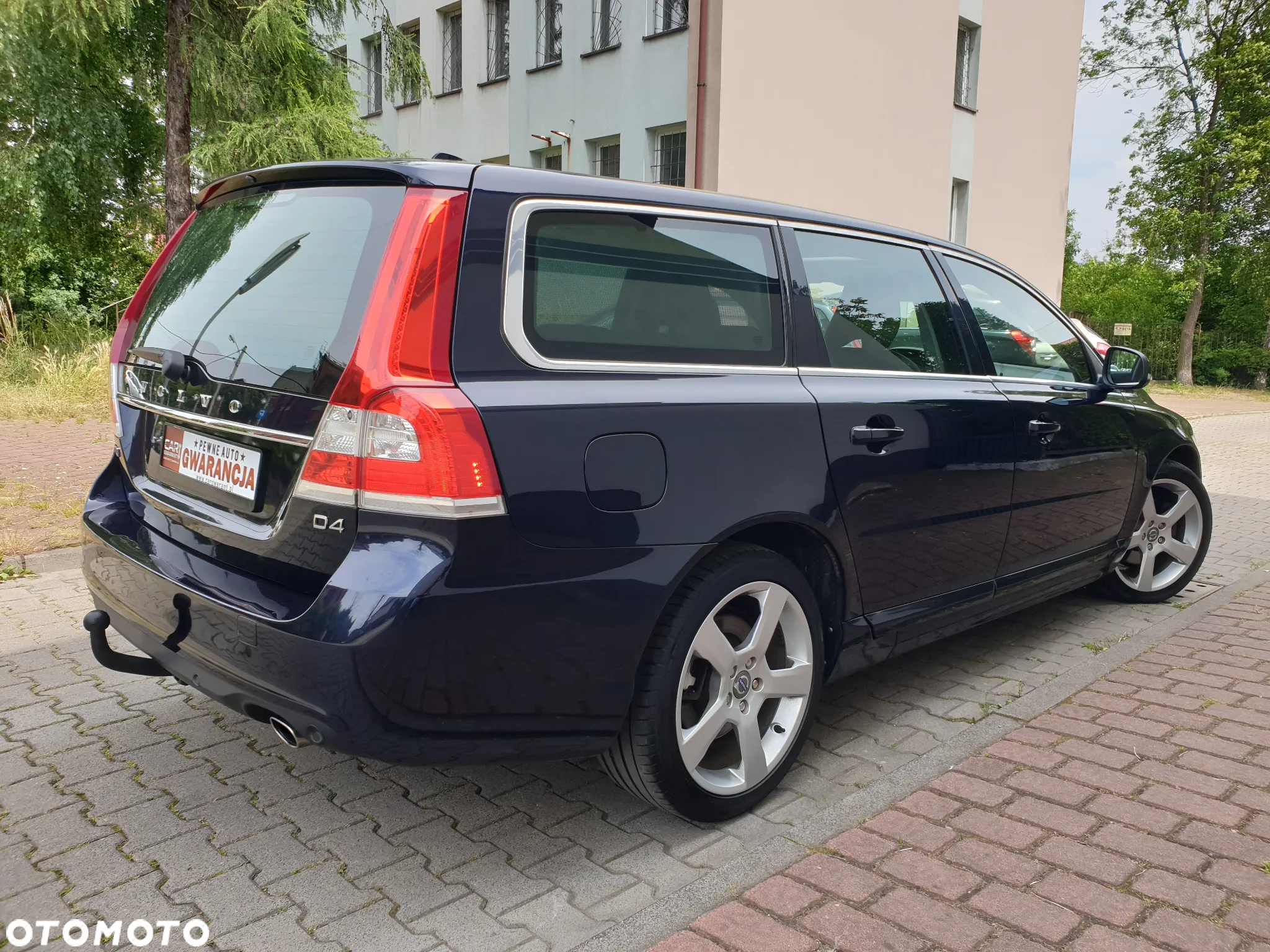 Volvo V70 D4 Summum - 3