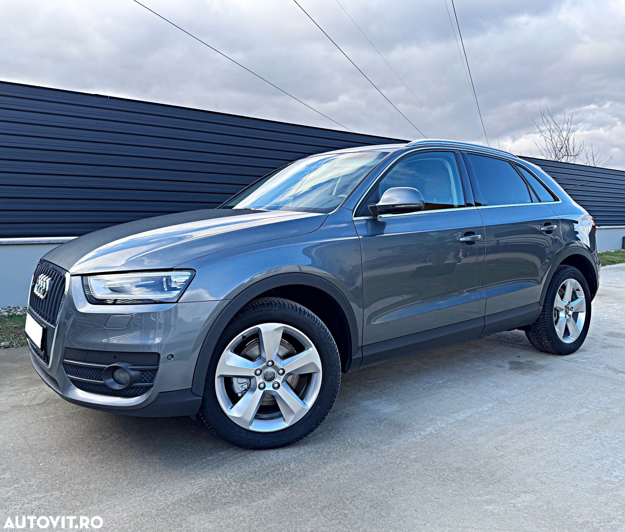 Audi Q3 2.0 TDI Quattro S-Tronic - 1