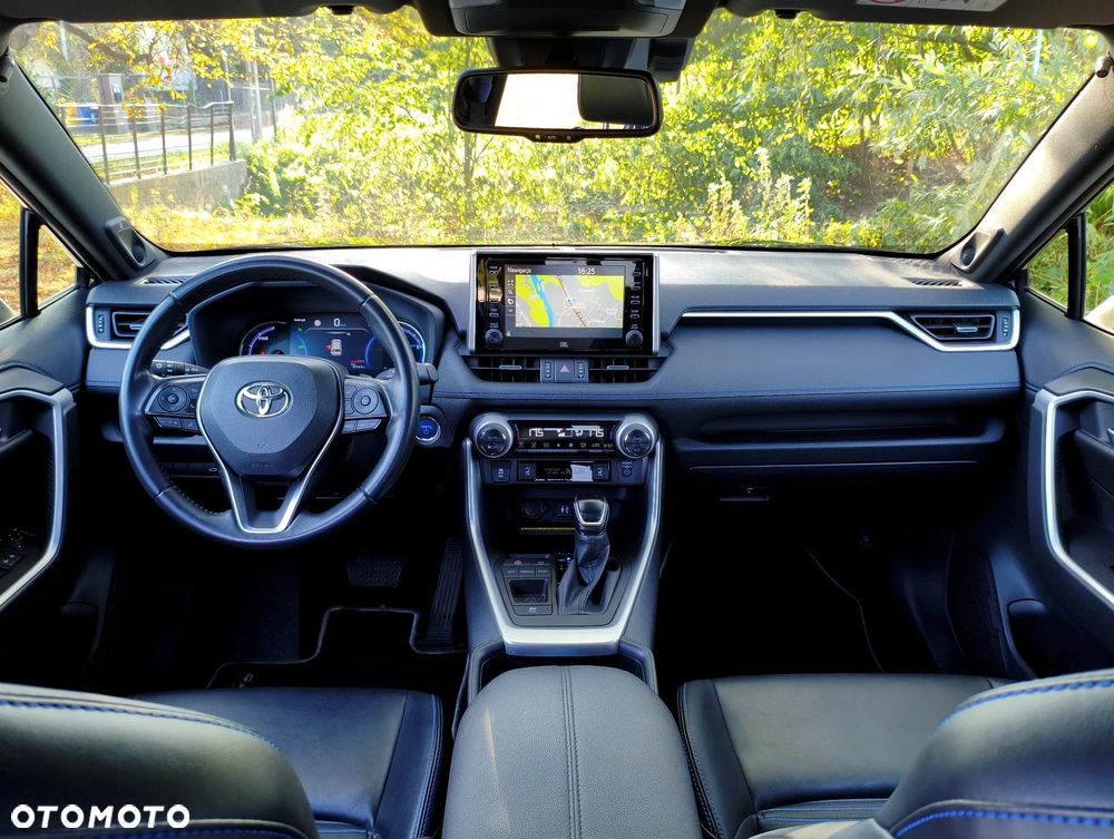 Toyota RAV4 - 29
