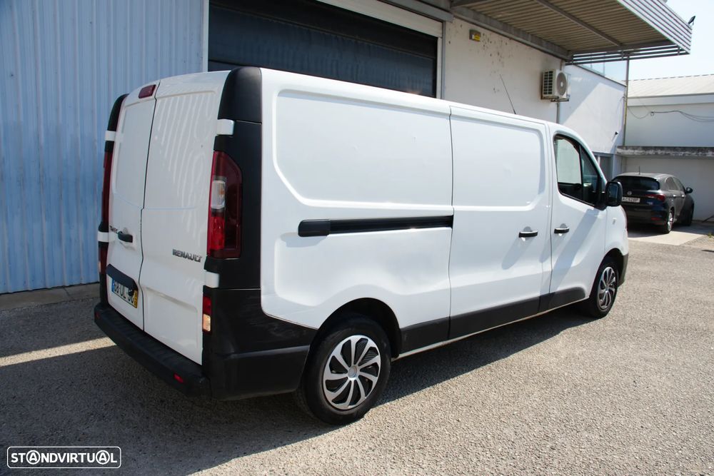 Renault Trafic Maxi Longa 1.6DCI 125cv - 4