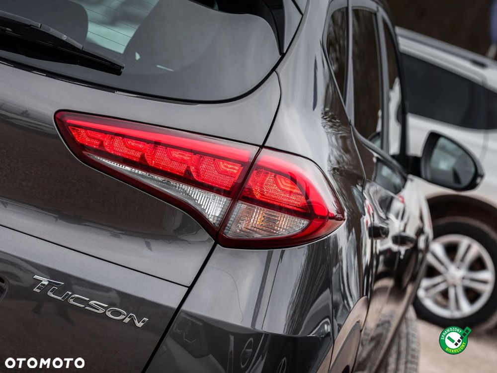 Hyundai Tucson blue 1.7 CRDi 2WD DCT Premium - 12