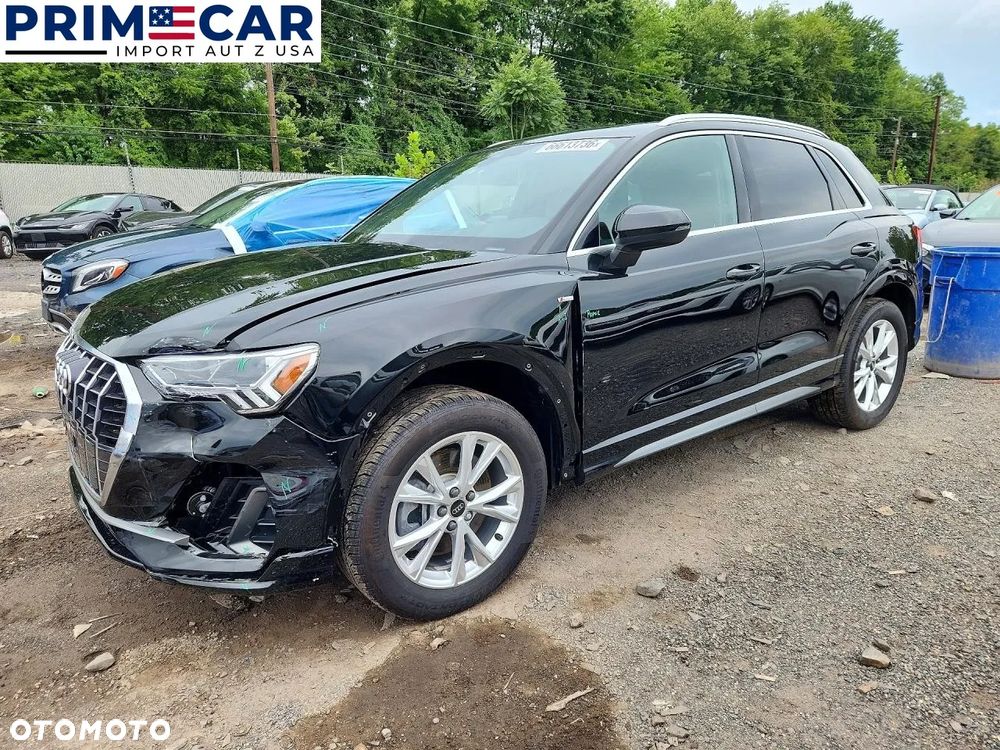 Audi Q3 - 1