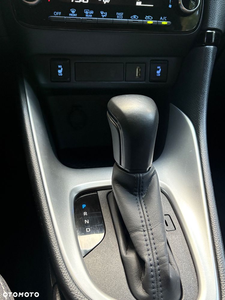 Toyota Yaris - 13