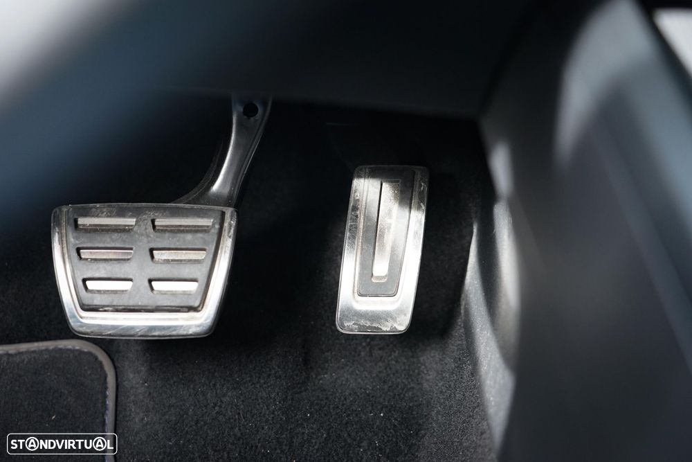 VW Golf 1.4 eHybrid OPF DSG GTE - 24