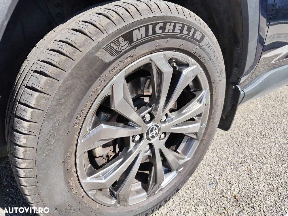 Toyota RAV4 2.5 VVT-iE 4x4 Luxury - 16