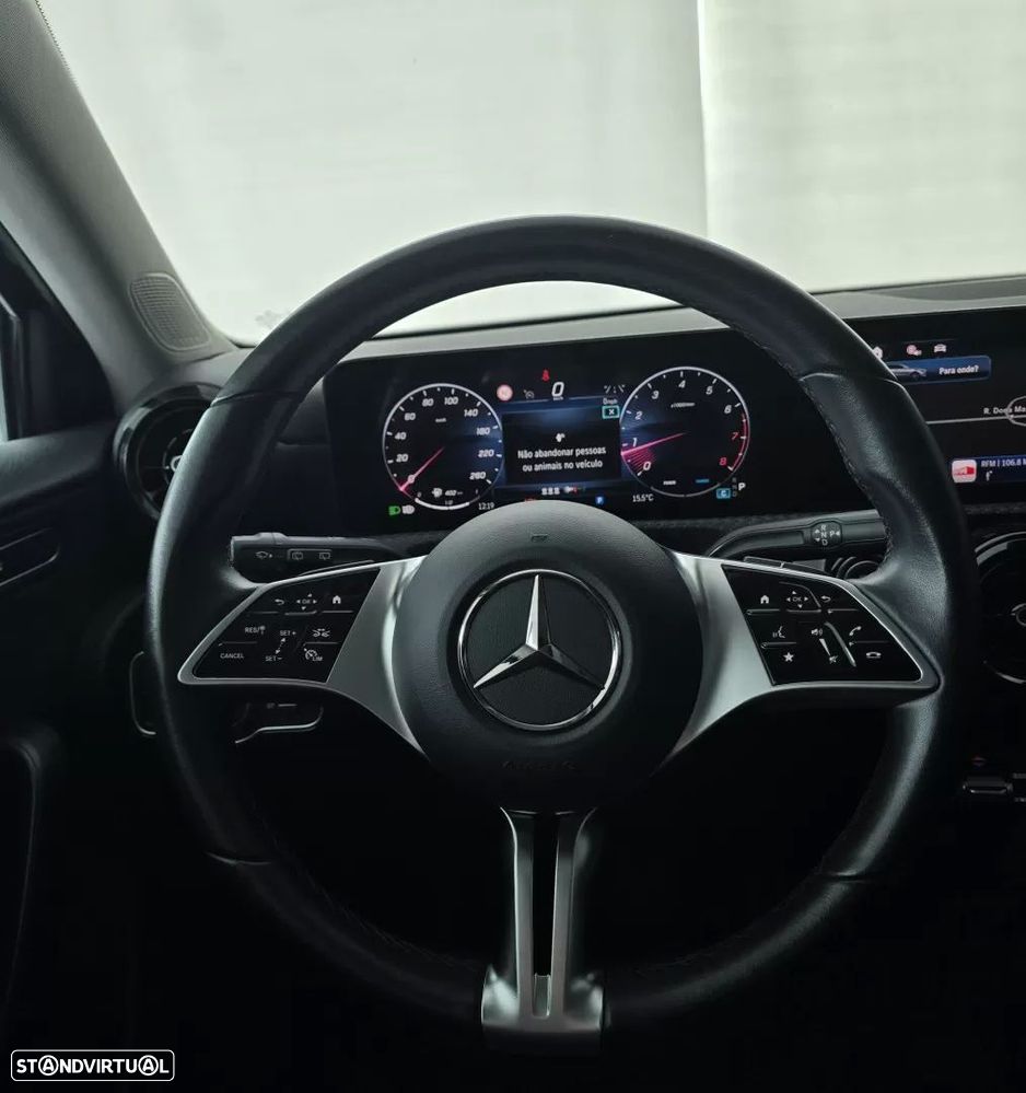 Mercedes-Benz A 200 Standard - 17