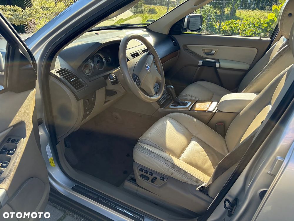 Volvo XC 90 D5 AWD Executive - 7