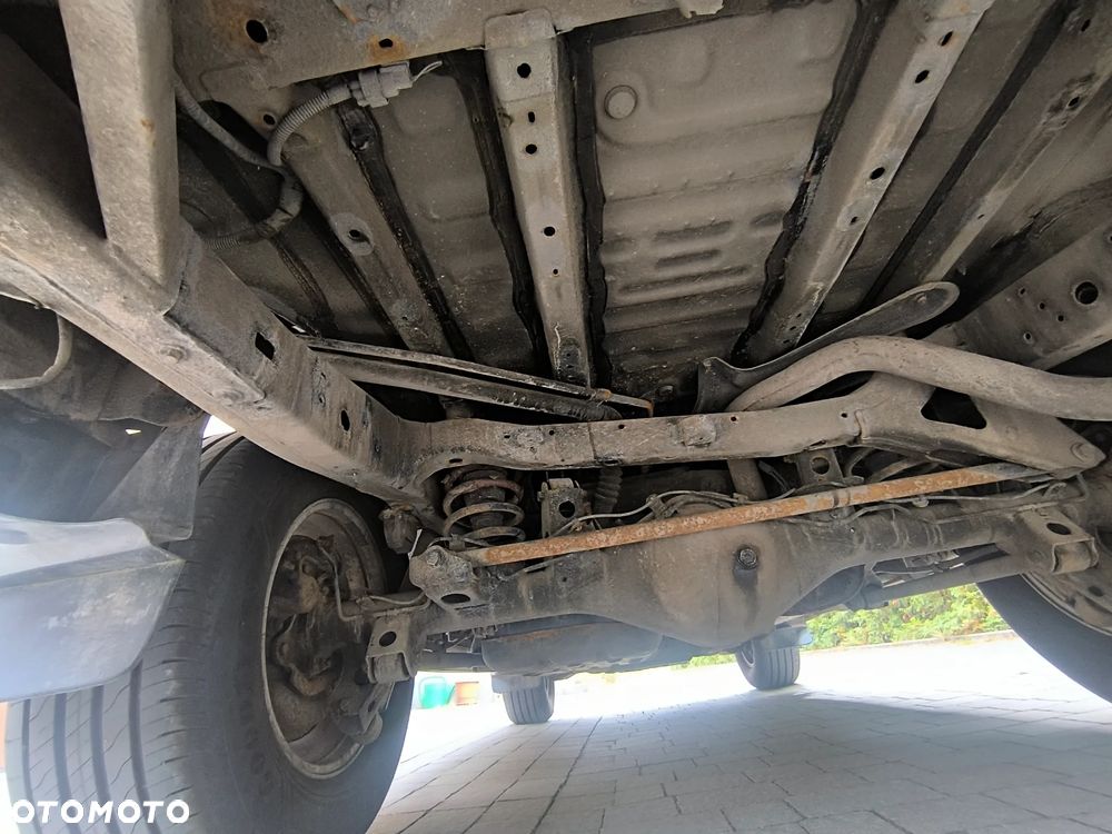 Toyota Land Cruiser D-4D Executive - 10