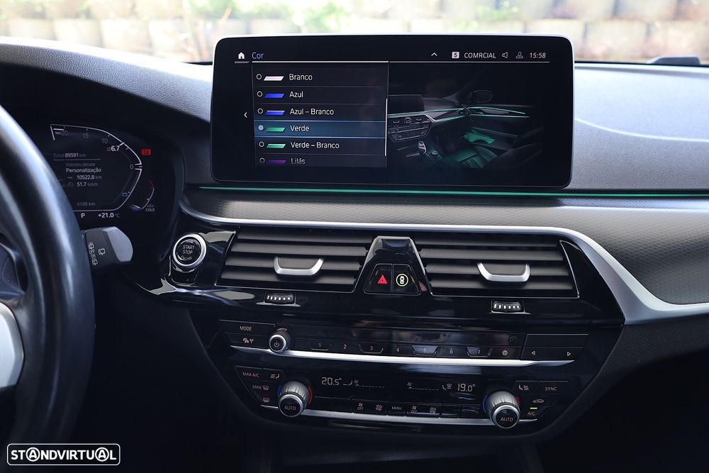 BMW 520 d Pack Desportivo M Auto - 43