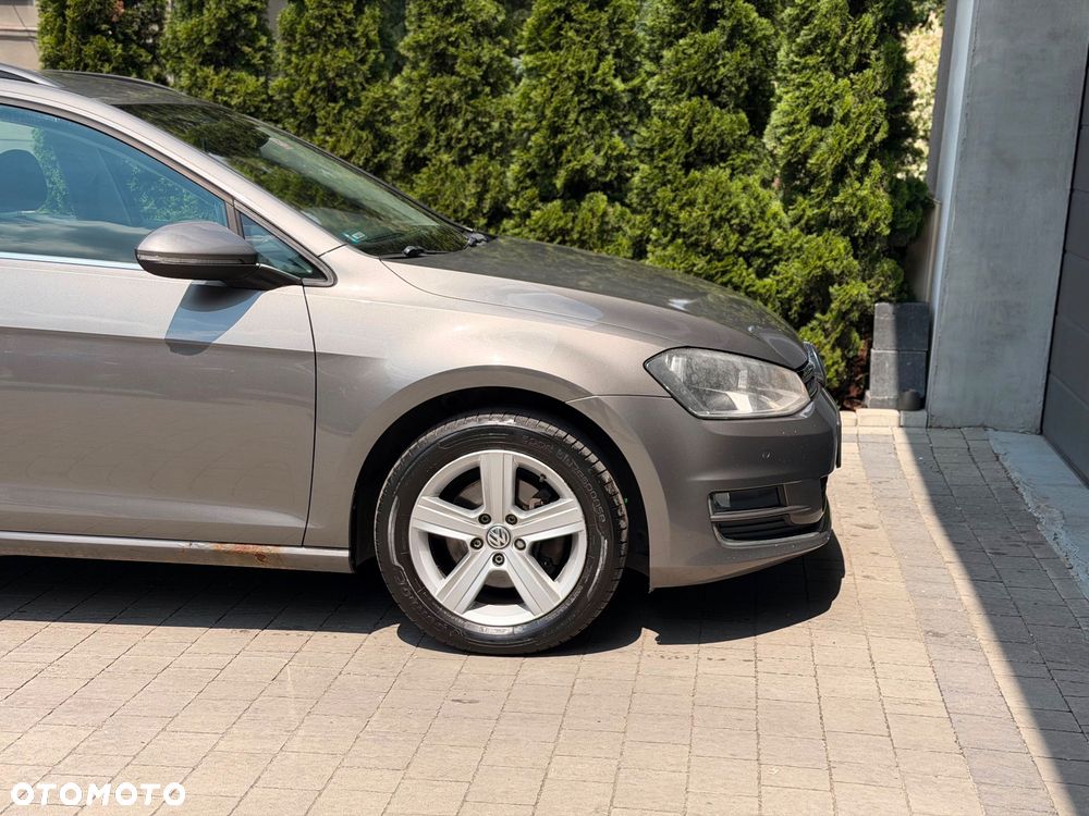 Volkswagen Golf 1.6 TDI Highline - 15