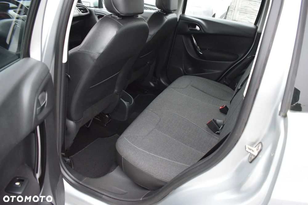 Citroën C3 Pure e-Tech VTi 82 ETG Tendance - 9