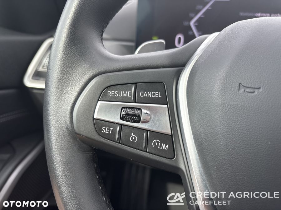 BMW Seria 3 318i - 27