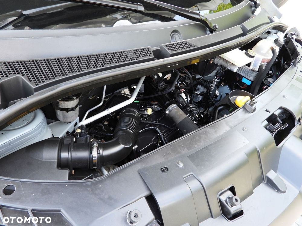 Renault MASTER  PLANDEKA 10 PALET WEBASTO TEMPOMAT LEDY PNEUMATYKA KLIMATYZACJA  165KM - 27