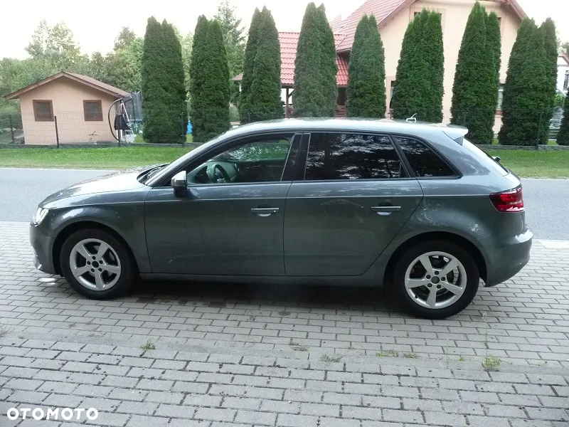 Audi A3 1.6 TDI Sportback (clean diesel) Attraction - 8