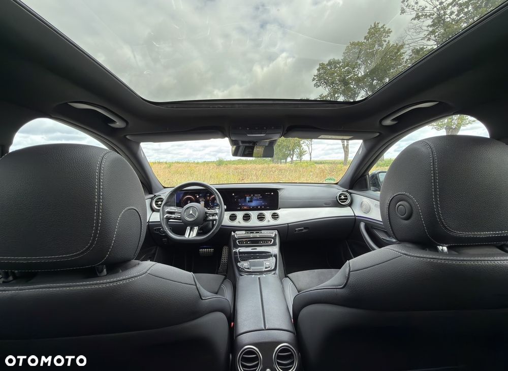 Mercedes-Benz Klasa E 300 de 4Matic 9G-TRONIC AMG Line - 32