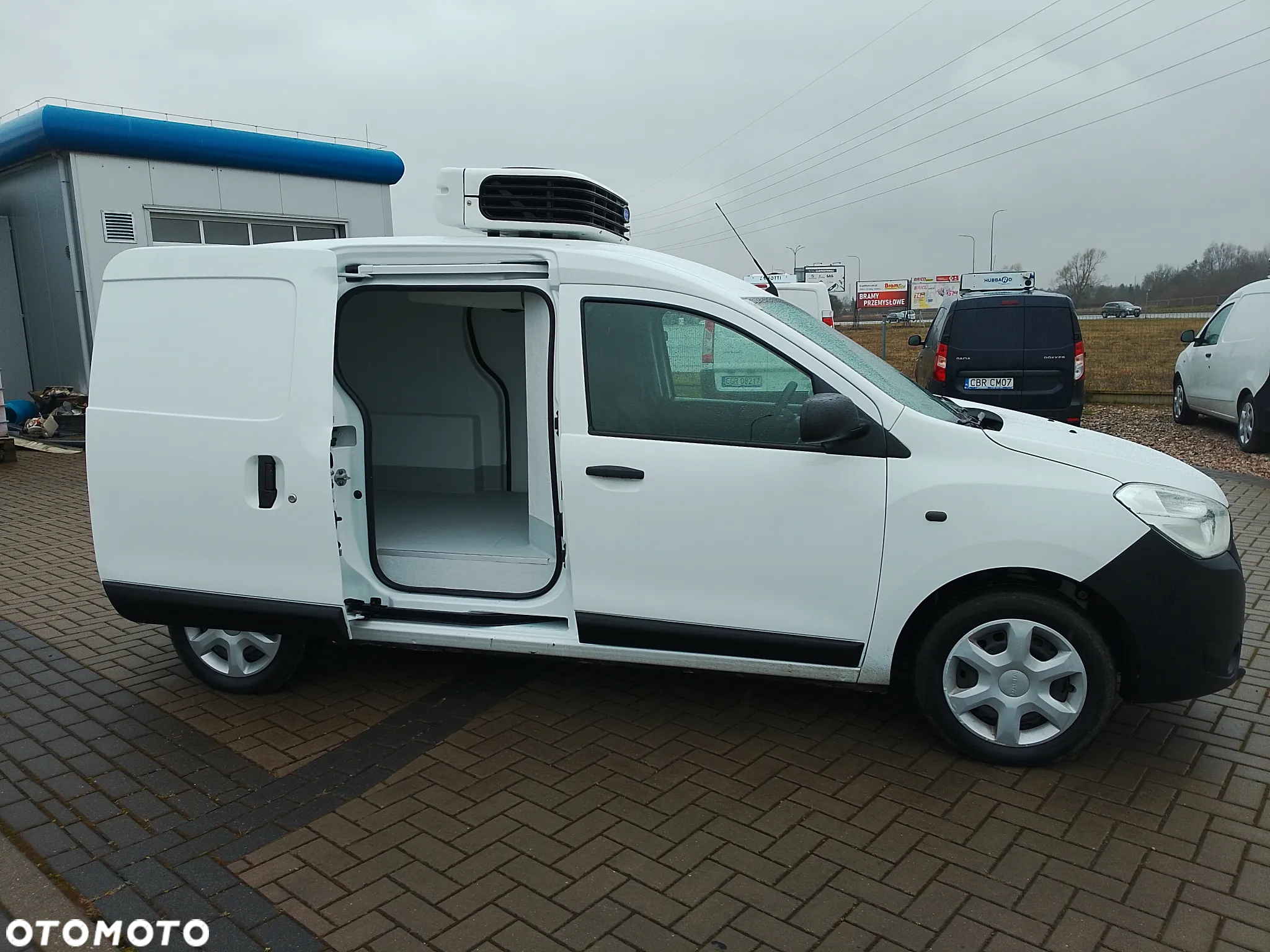 Dacia Dokker L2 Maxi Nowa Izoterma Chłodnia Mroźnia Grzanie 2xdrzwi boczne Carrier 220V PL - 9