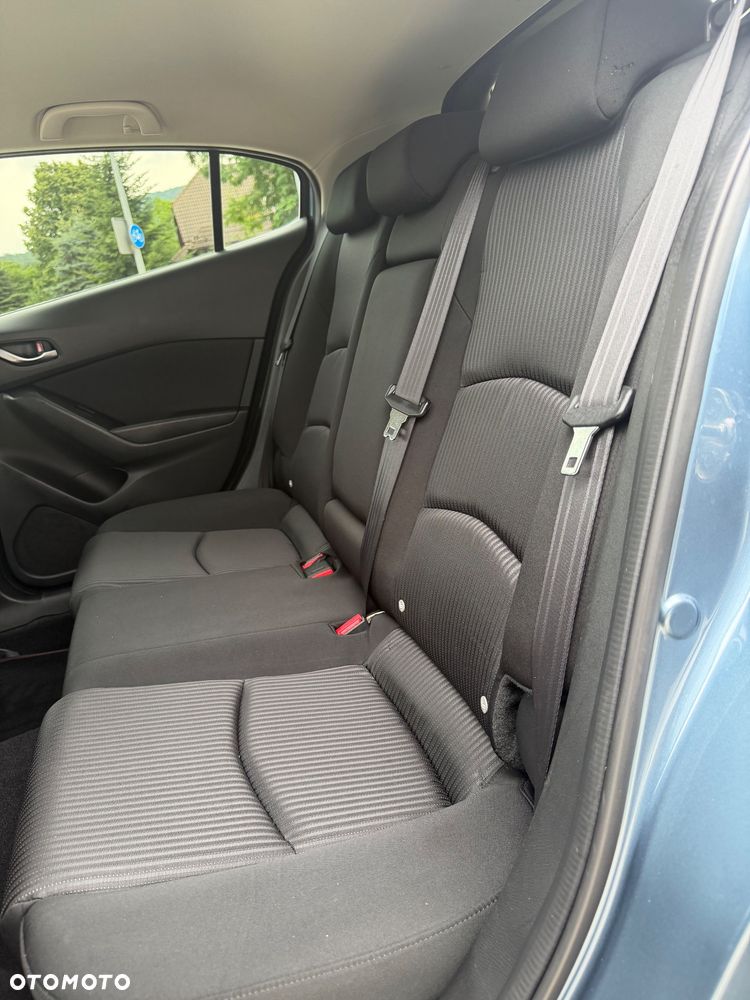 Mazda 3 SKYACTIV-G 120 NAKAMA - 23