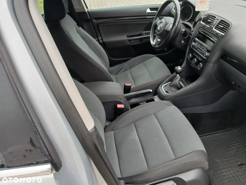 Volkswagen Golf - 13